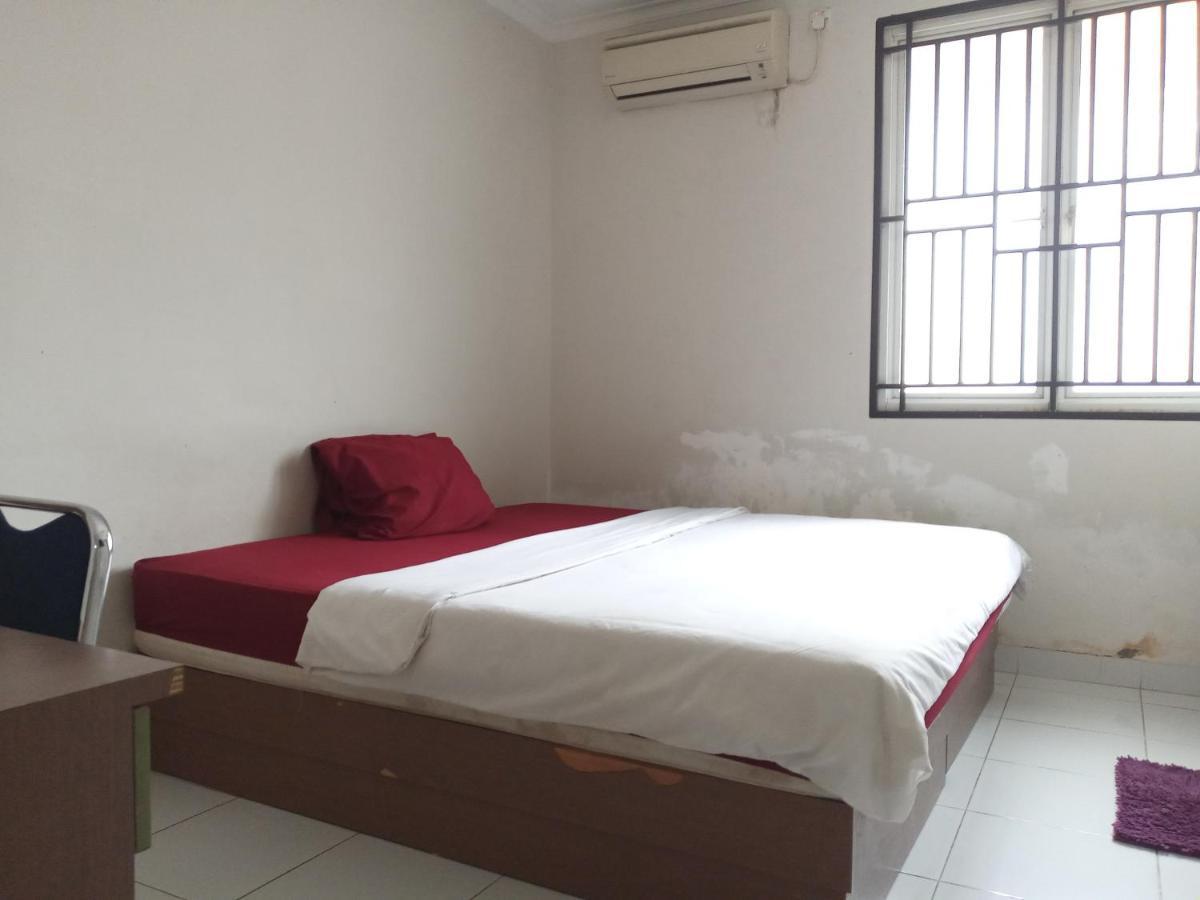 M Room Residence Тангеранг Экстерьер фото